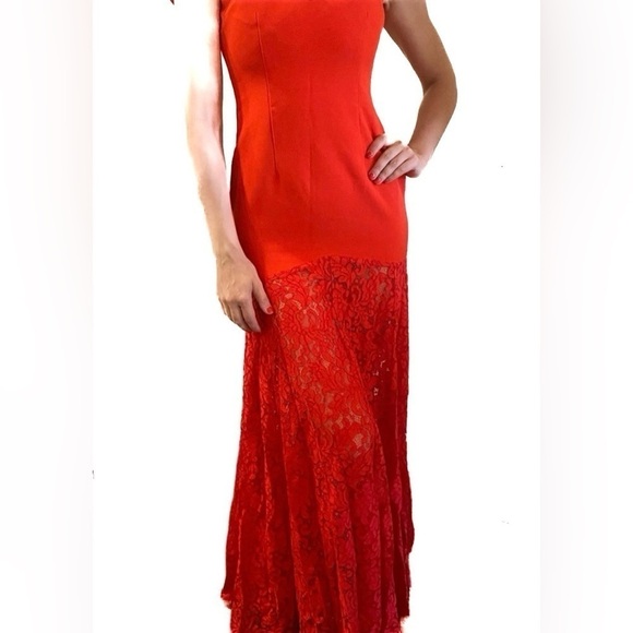 Aijek Red GODIVA SWEETHEART Off the shoulder LACE MAXI DRESS sz 2 - Picture 5 of 8